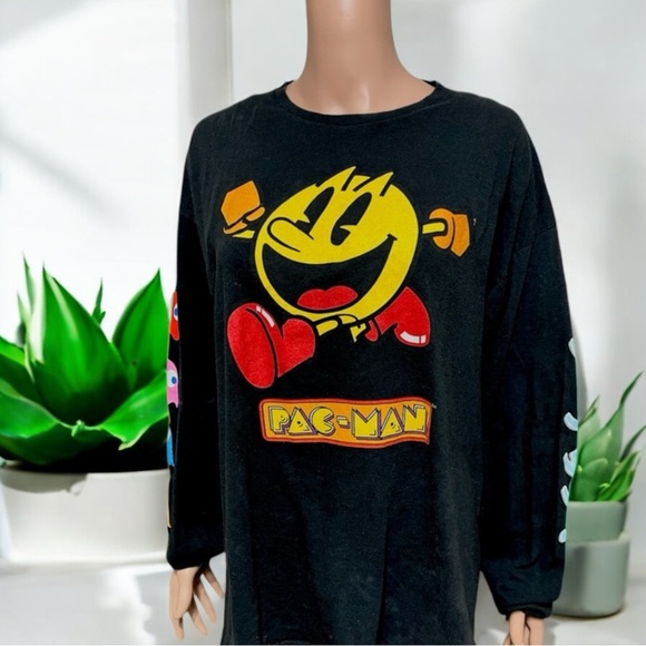 Pac-Man Black Long Sleeve Tee Shirt with Kanji - Picture 14 of 16